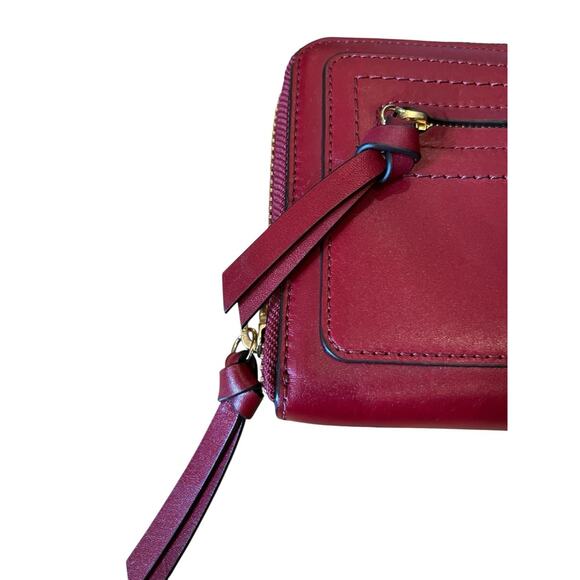 HENRI BENDEL Red Leather Zip Around Wallet 15 Credit Card Slots Lots Of Pockets - Picture 3 of 9